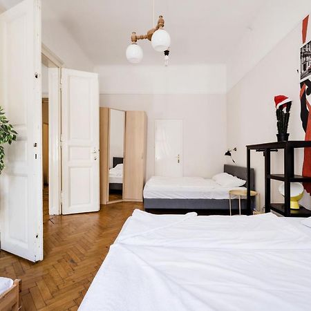 בודפשט Downtown Circus Apartment מראה חיצוני תמונה