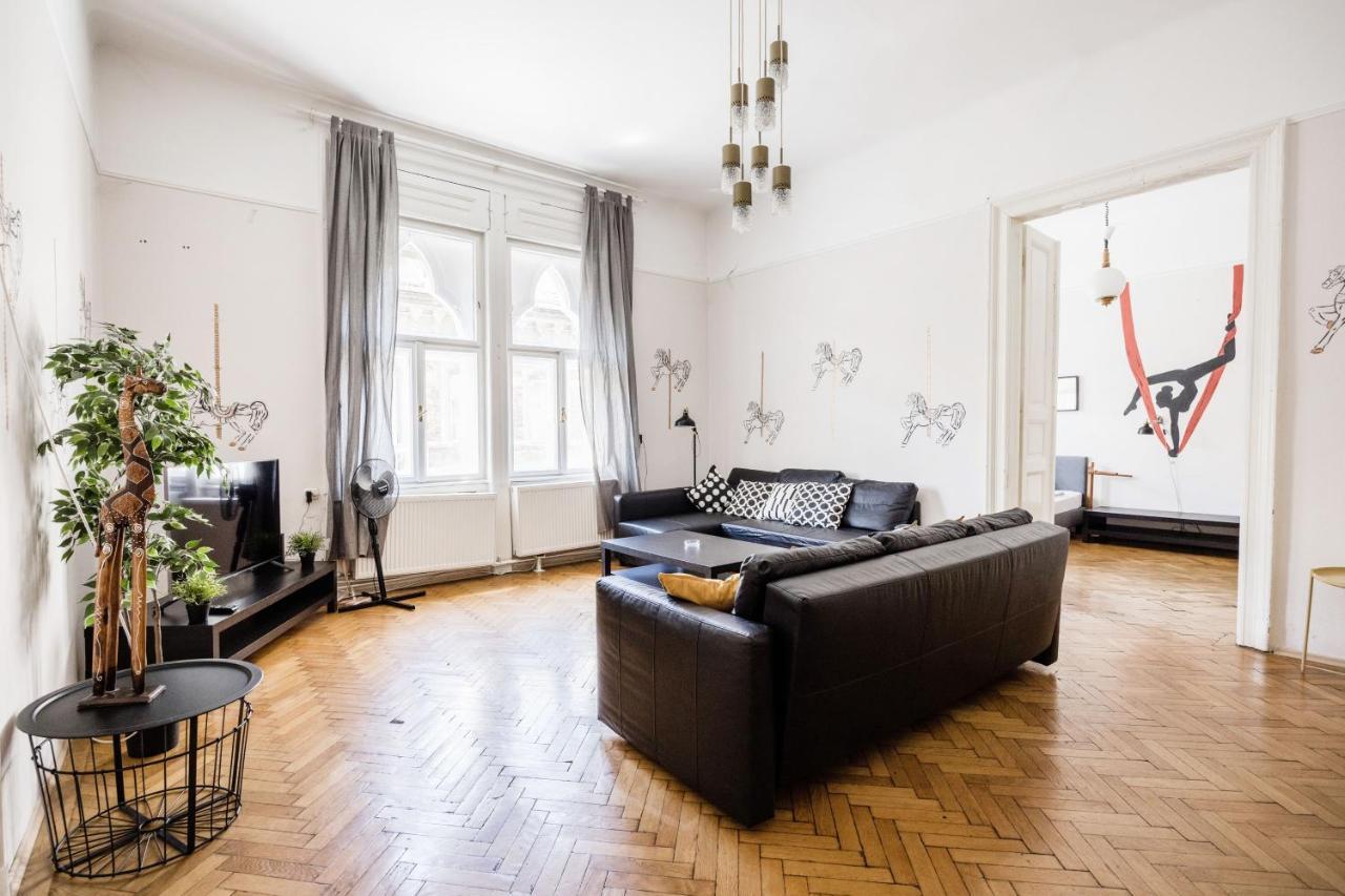 בודפשט Downtown Circus Apartment מראה חיצוני תמונה
