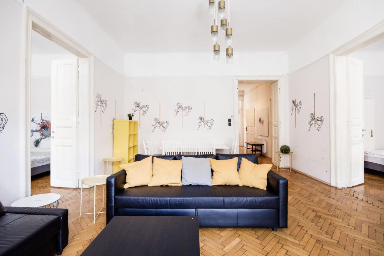 בודפשט Downtown Circus Apartment מראה חיצוני תמונה